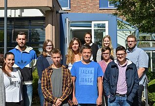 Newsbild: Ausbildungbeginn bei Hering