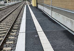 Systembahnsteig in Enzberg