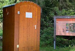 Autarke WC-Anlage an Wanderweg