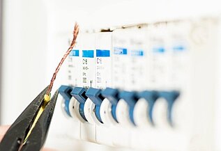 Newsbild: Neuer Ausbildungsberuf bei Hering: Elektroniker/in für Energie- und Gebäudetechnik